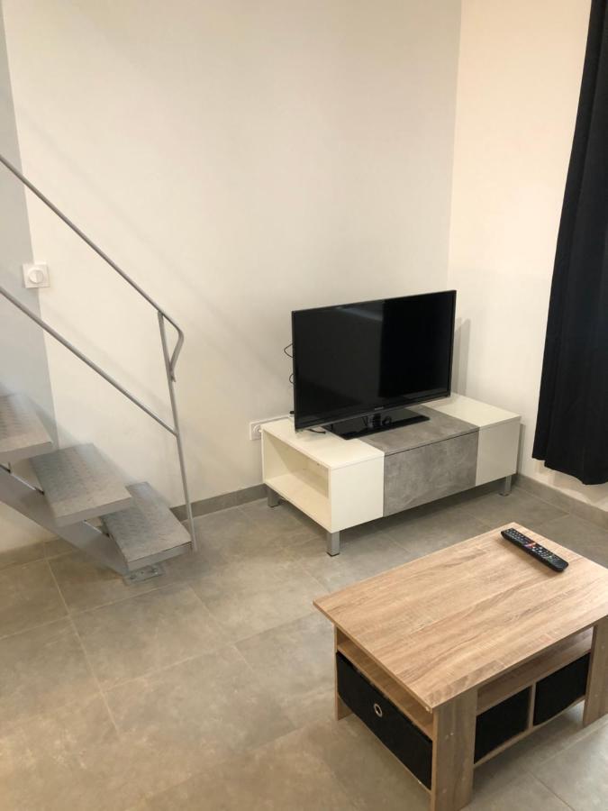 Appartement En Centre Ville 히에레 외부 사진
