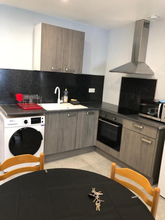 Appartement En Centre Ville 히에레 외부 사진