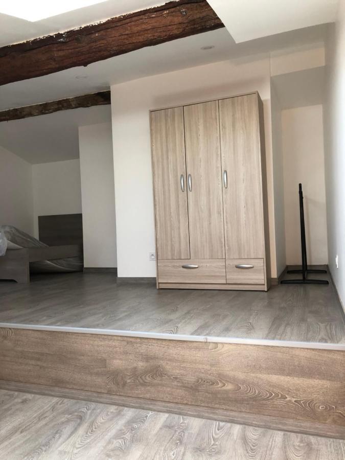 Appartement En Centre Ville 히에레 외부 사진
